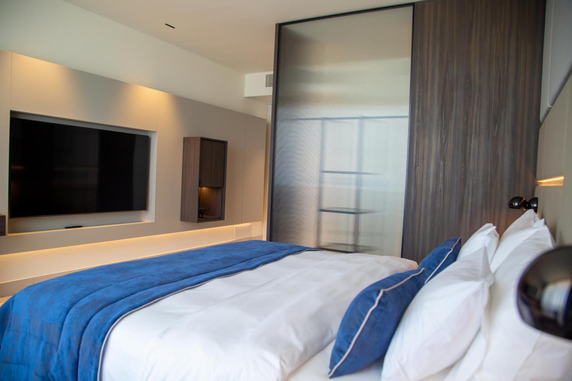 Abi'S Hotel & Spa Vlorë מראה חיצוני תמונה